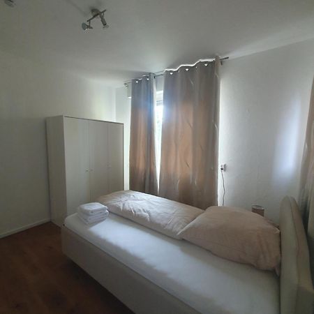 Privatzimmer Im Schlesischen Viertel - Nahe Uniklinik Mainz Bagian luar foto